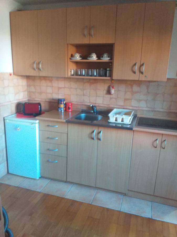 Taras House Ξενοδοχείο Βελιγράδι Εξωτερικό φωτογραφία